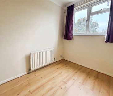 3 bedroom house to rent Avalon Way, Worthing, BN13 - Photo 6