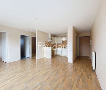 Location Appartement 3 pièces 51m² ST LO 50000 - Photo 2