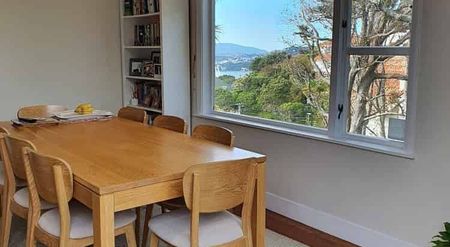 Charming 3BR Home with Harbour Views - Photo 4