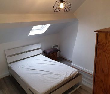Appartement à Louer à LILLE 990 € - Photo 4