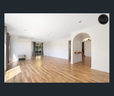 7 Karl Court, Lavington, NSW 2641 - Photo 2