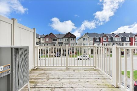 For Lease - 128 GRENADINE Street, Stittsville - Munster - Richmond, Ontario - Photo 2