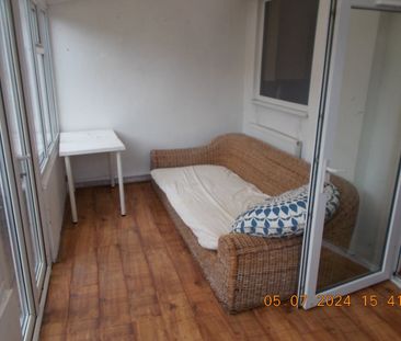 Student Properties to Let - Photo 3