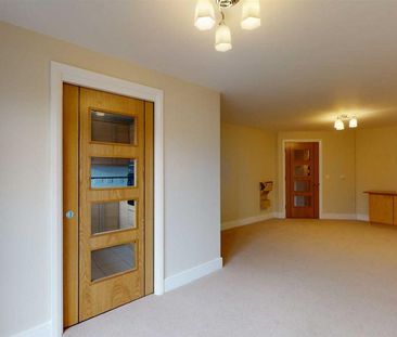 2 bedroom retirement property to rent - Photo 5