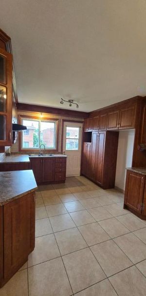 Spacieux 3 chambres proche de tout Montréal-Nord 1700$/mois - appartement / logement à louer - Photo 1