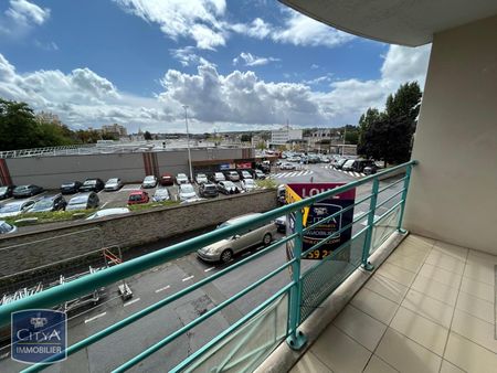 Location Appartement 3 pièces 70m² LAVAL 53000 - Photo 5