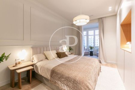 Luxury Flat for rent in Barcelona, Spain - Photo 5