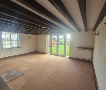 3 bedroom semi-detached house to rent - Photo 2