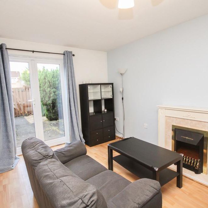 2 bedroom terraced house to rent - Photo 1