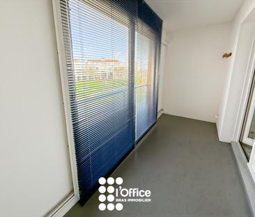 Location Appartement 3 pièces 45m² LES SABLES D OLONNE 85100 - Photo 4