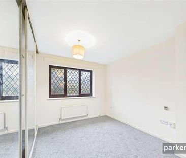 Lidstone Close, Lower Earley, Reading, Berkshire, RG6 - Photo 2