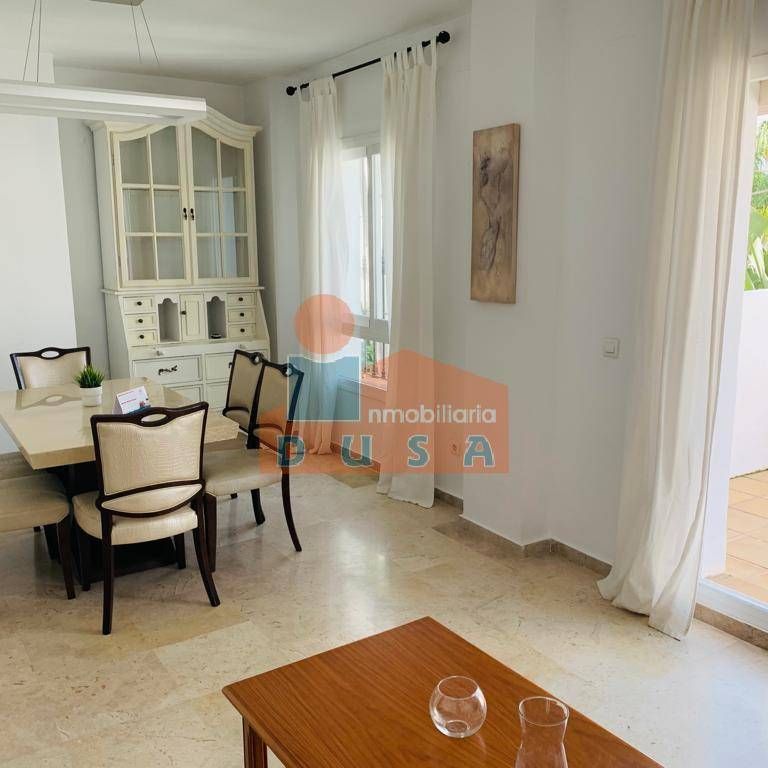 Alquiler larga temporada | 1.700 €, 95 m² - Photo 1
