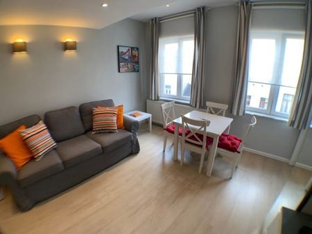 Appartement te huur - Foto 2
