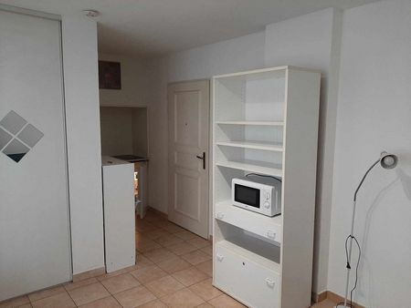 Location - Studio meublé de 18 m² - Photo 2