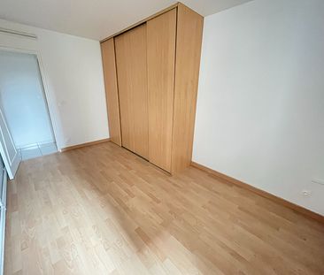 Location Appartement 2 pièces 48m² - Photo 4