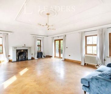 4 bedroom house to rent Cowfold Road, Bolney, Haywards Heath, RH17 - Photo 1