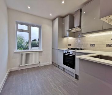 2 bedroom maisonette to rent - Photo 3