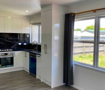 65 Resthills Crescent - Photo 4