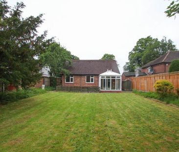 3 bedroom detached bungalow to rent - Photo 5