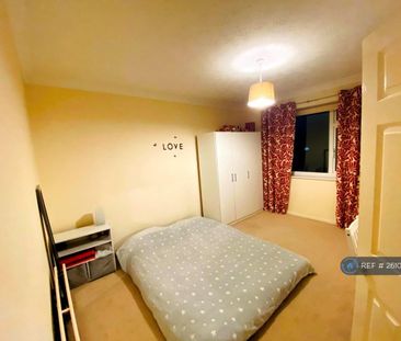 2 bedroom maisonette to rent - Photo 3