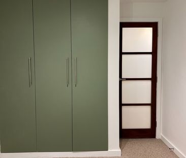 2 Bed Flat, Hove, BN3 - Photo 6
