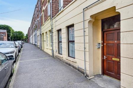 Flat 1, 5 India Street, Belfast, BT7 1LJ - Photo 4