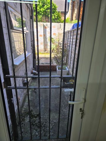 1 Bed Flat, Herbert St, E13 - Photo 5