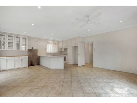 Immaculate Cottage Style Residence - Sure to Please - Photo 2