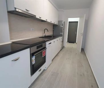 Inchiriere apartament 2 camere Ploiesti, prima inchiriere,zona Albert - Fotografie 2