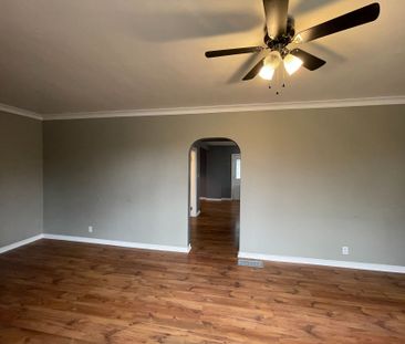 For Lease - 64 Edward Street, St. Thomas, Ontario - Photo 1