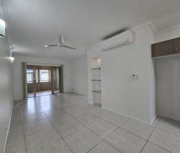 MODERN 2 BEDROOM UNIT - Photo 3