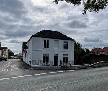 3 bedroom semi-detached house to rent - Photo 2
