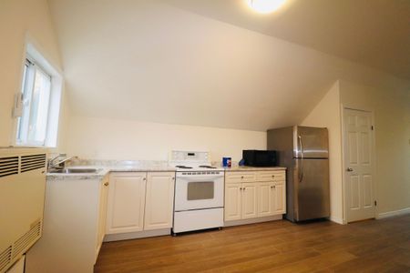 For Lease - 647 Talbot Street Unit# A, St. Thomas, Ontario - Photo 5