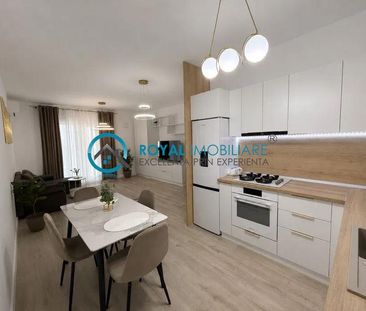 Royal Imobiliare Inchiriere apartament 2 camere zona Albert - Photo 2