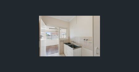 Impeccable Family Residence with Space, Style & Serenity - Photo 5