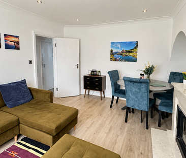 3 bedroom terraced house to rent - Photo 2
