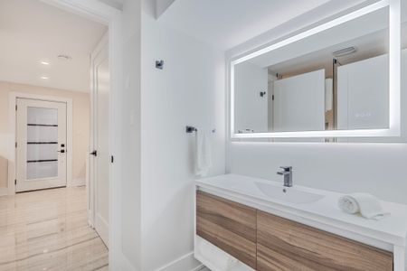 For Lease - 12 Tower Court Unit# Lower, Bradford West Gwillimbury, Ontario - Photo 3