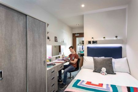 Gold En-suite Serviced Apartment - Photo 3