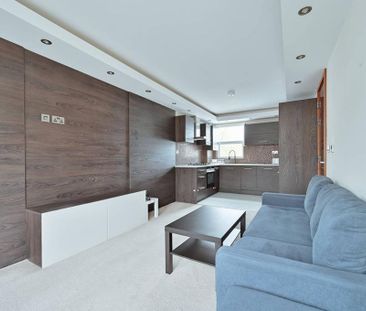 2 bedroom maisonette to rent - Photo 5