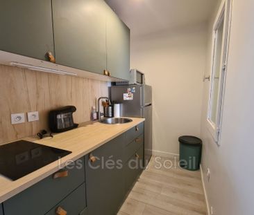 Location appartement studio 30 m² Bandol - Photo 1