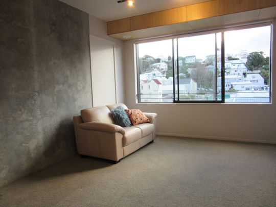 Welcome to apartment 302 in Vedado - Photo 1