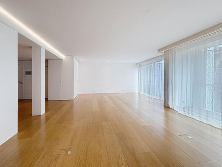 Superb apartment in a residence with private concierge - Photo 3