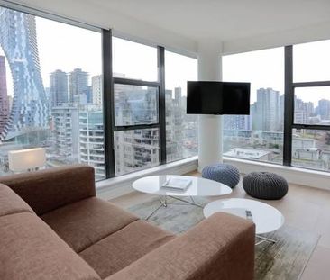 Furnished 1 Bedroom - Prime Coal Harbour - Photo 3