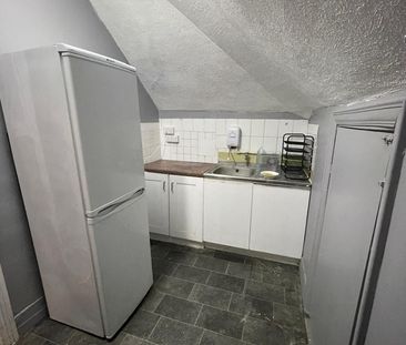 Room in a Shared House, London Road, SW16 - Photo 6