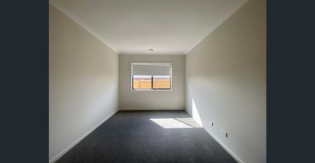 Family home in a quiet and convenient location! - Photo 2