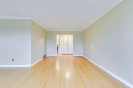 For Lease - 664 Geneva Park Drive, Burlington, Ontario - Photo 4