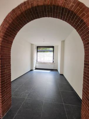 Gerenoveerd huis in centrum Ieper - Photo 1