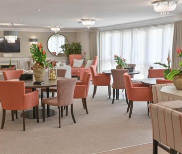 St Andrew’s Lodge, Chippenham, Wilshire - Photo 2