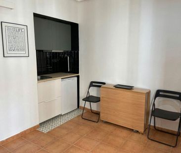 Piso de alquiler en N/a, Universidad - Malasaña - Photo 6