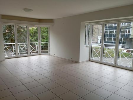 Appartement - Te huur - Photo 4